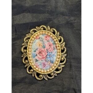 Vintage Floral‎ Cameo Brooch Pendant with Pearl Beads, 2 1/2"